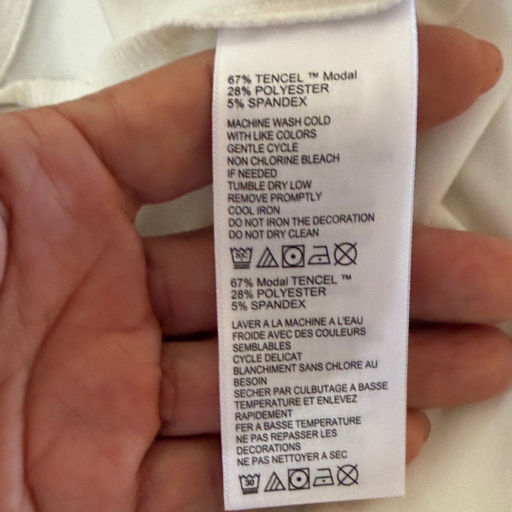 Tommy Bahama White Long Sleeve Tee with Gold Pineapple sequin Graphic design - Picture 11 of 13